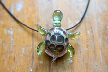 Load image into Gallery viewer, Glass Turtle Pendant - Green - oceangrade