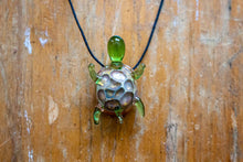 Load image into Gallery viewer, Glass Turtle Pendant - Green